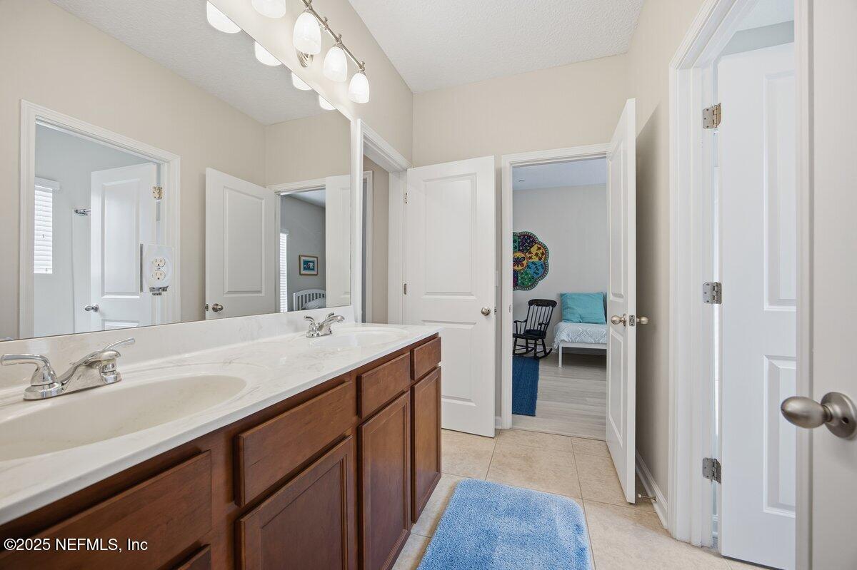 75 Myrtle Park Point Ponte Vedra, FL 32081 - Photo 21 of 33 Jack Jill Bathroom