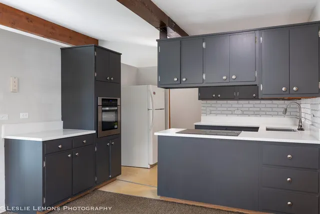 $2,995 | 59 Elmwood Drive, Naperville, IL 60540