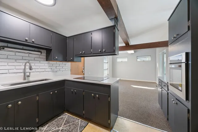 $2,995 | 59 Elmwood Drive, Naperville, IL 60540