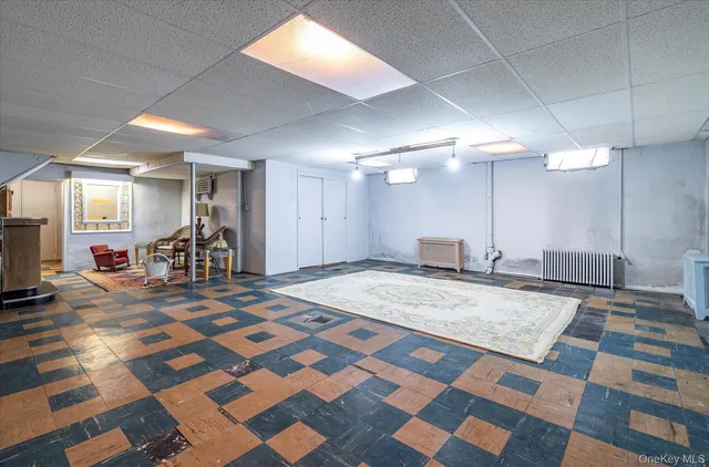 $989,000 | 360 Raymond Street, Rockville Centre, NY 11570