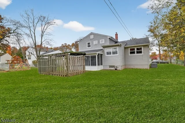 $589,900 | 9 English Court, Bridgewater, NJ 08807