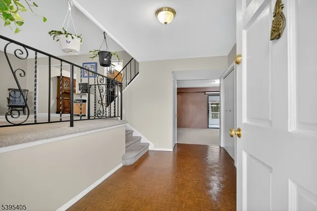 $589,900 | 9 English Court, Bridgewater, NJ 08807