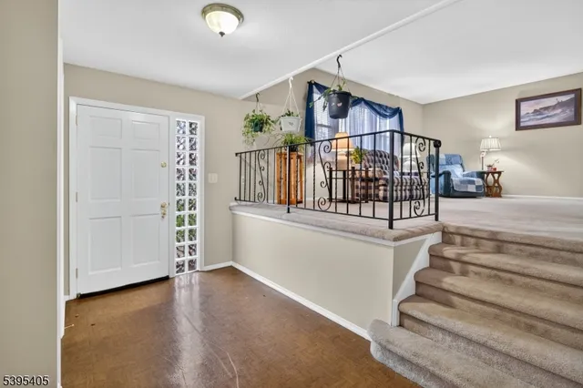 $589,900 | 9 English Court, Bridgewater, NJ 08807