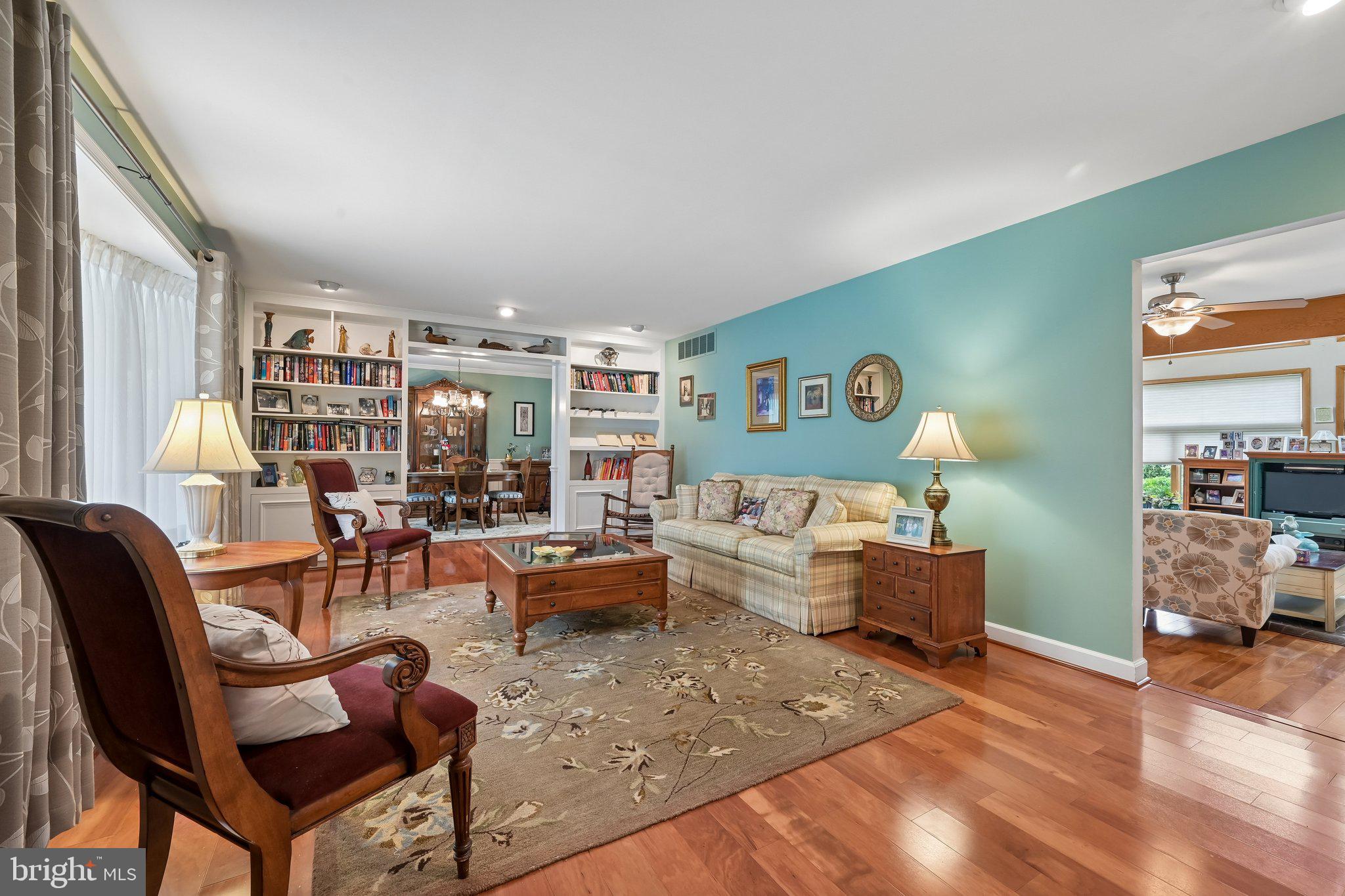 901 2nd Street Delanco, NJ 08075 - Photo 9 of 26 Living Room