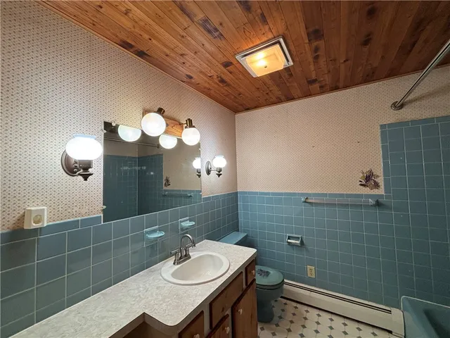 $239,900 | 3400 Lake Road North, Clarkson, NY 14420