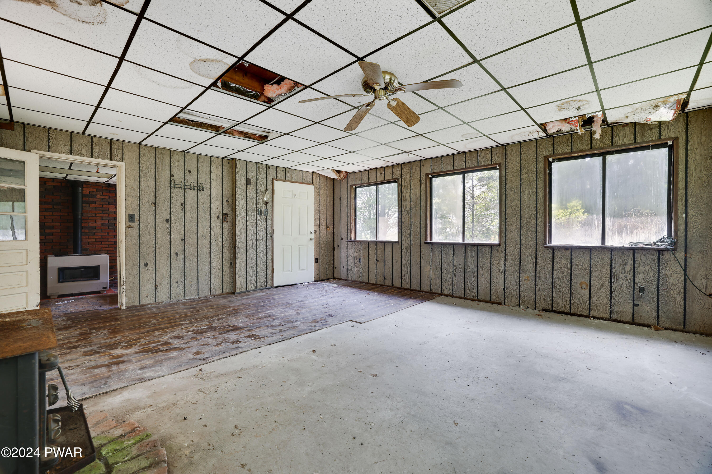 241 Mohn Road Beach Lake, PA 18405 - Photo 12 of 43 Main Living Area