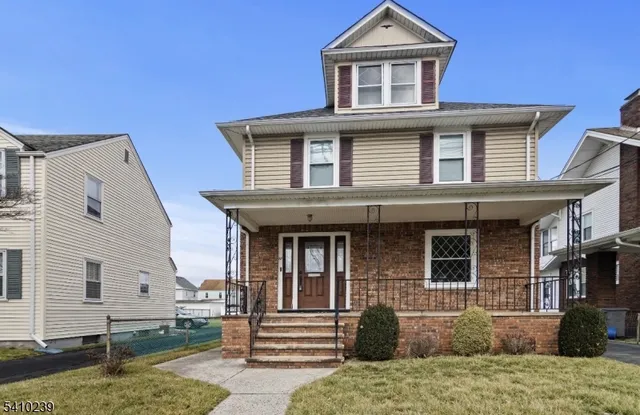 $2,250 | 87 East Somerset Street, Unit 2, Raritan, NJ 08869