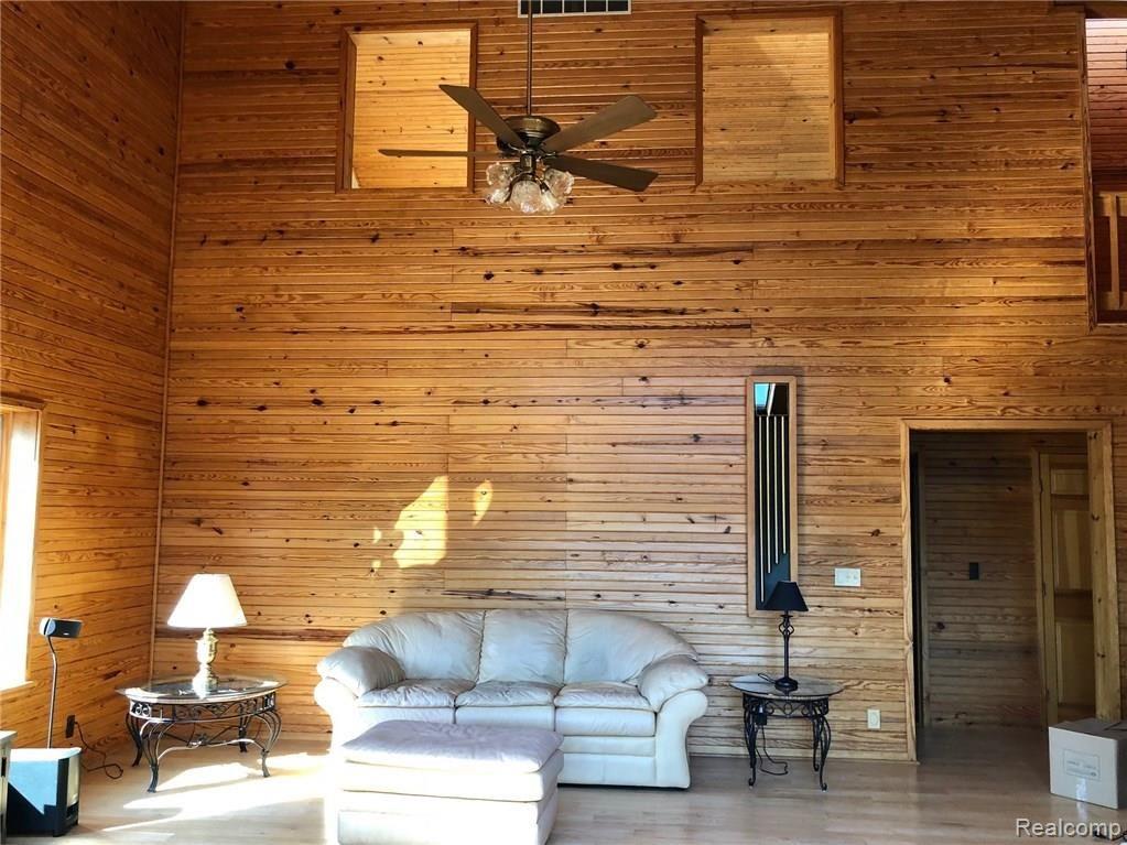5380 Diehl Road Metamora, MI 48455 - Photo 11 of 79 IMG_0501.jpg