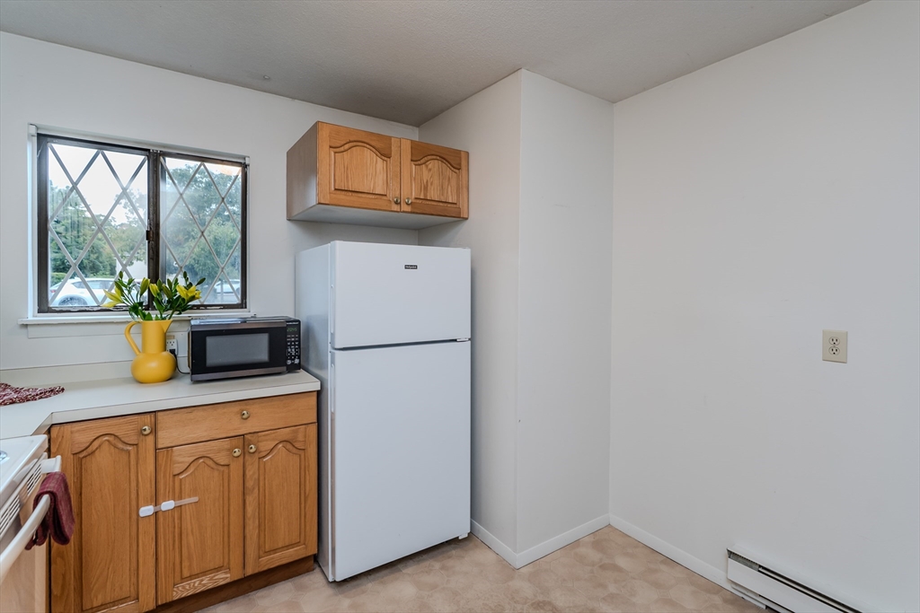 170 East Hadley Road, Unit 123 Amherst, MA 01002 - Photo 12 of 23