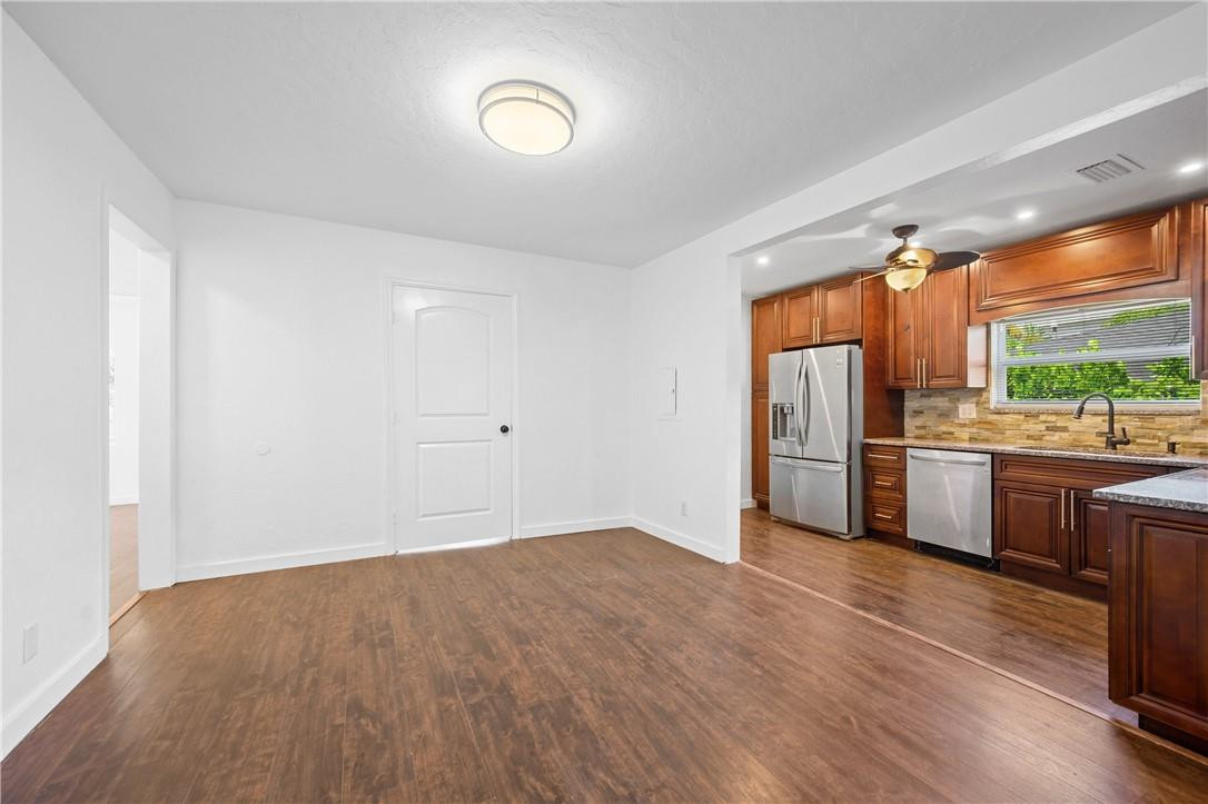 1012 Avon Road West Palm Beach, FL 33401 - Photo 10 of 35 Photo 10