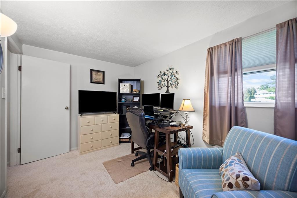 512 Hunters Path Road Bridgeville, PA 15017 - Photo 23 of 31 Gallery Image 23