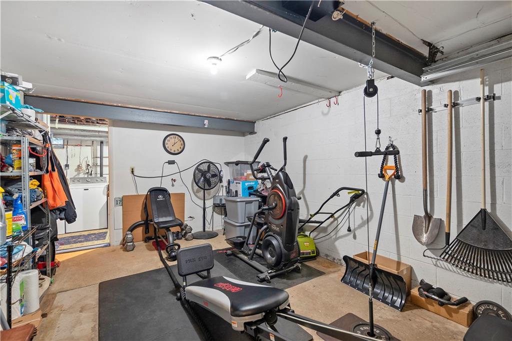 512 Hunters Path Road Bridgeville, PA 15017 - Photo 26 of 31 Gallery Image 26