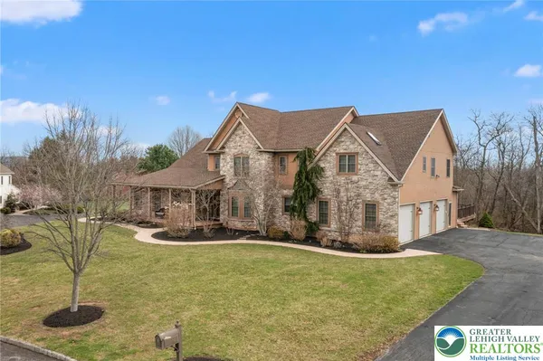 $1,375,000 | 5590 Tuscany Court, Coopersburg, PA 18036