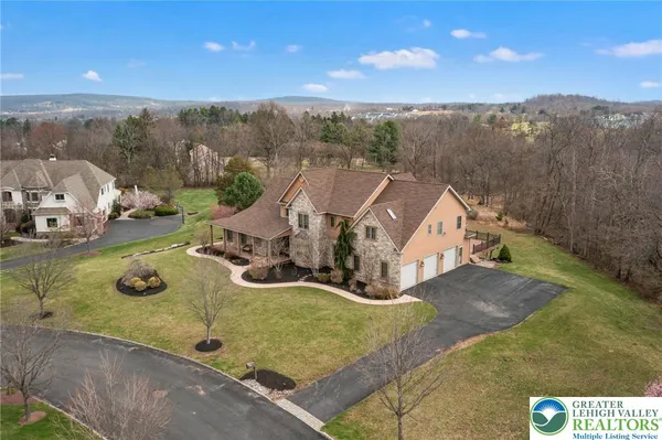 $1,375,000 | 5590 Tuscany Court, Coopersburg, PA 18036