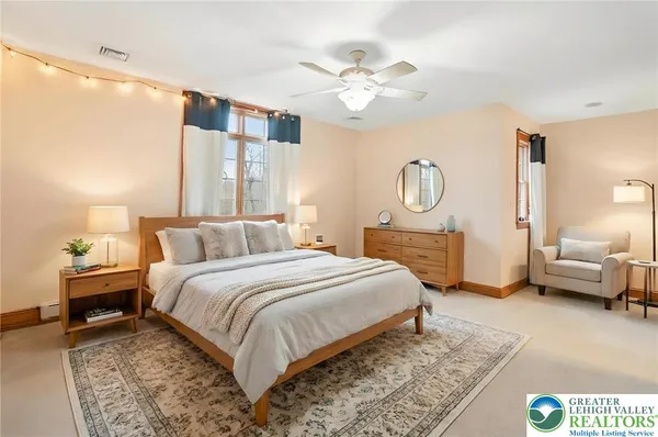 $1,375,000 | 5590 Tuscany Court, Coopersburg, PA 18036