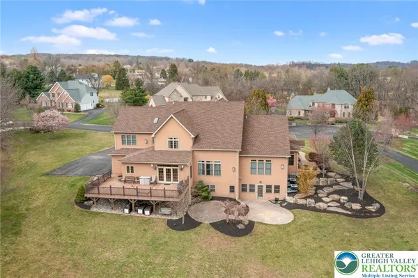$1,375,000 | 5590 Tuscany Court, Coopersburg, PA 18036