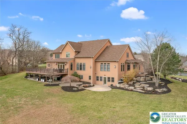 $1,375,000 | 5590 Tuscany Court, Coopersburg, PA 18036