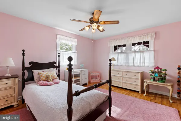 $604,000 | 2412 Chatham Drive, Wilmington, DE 19803