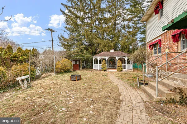 $604,000 | 2412 Chatham Drive, Wilmington, DE 19803