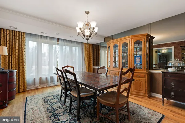 $604,000 | 2412 Chatham Drive, Wilmington, DE 19803