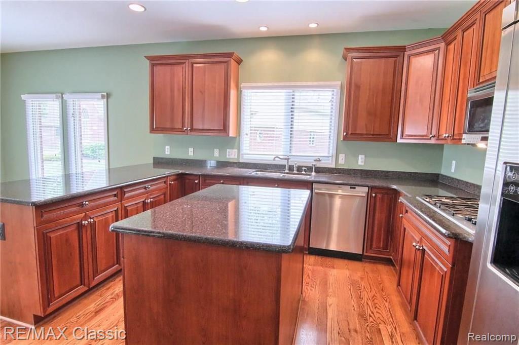63808 Georgetown East Washington, MI 48095 - Photo 9 of 30