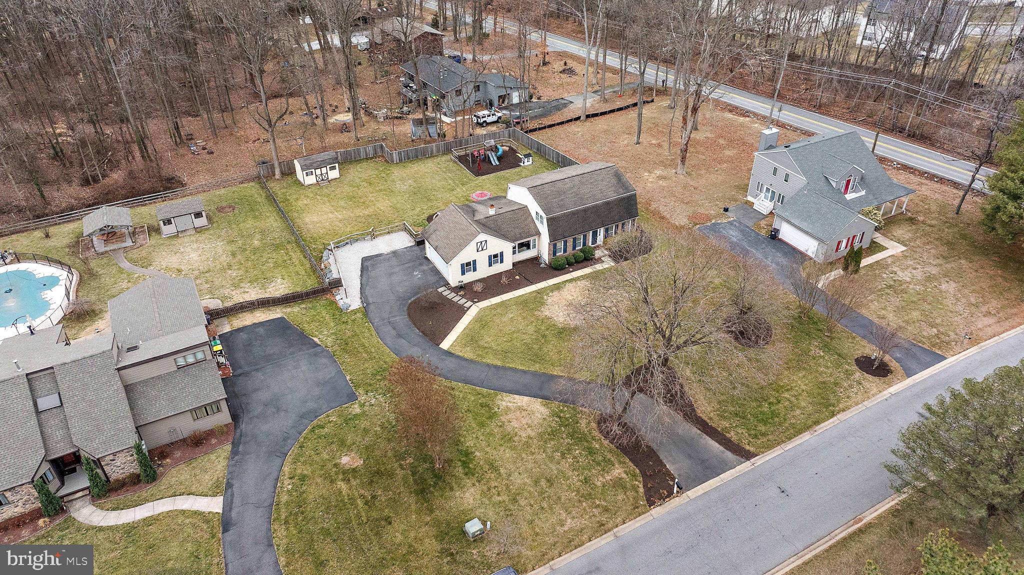 1003 White Birch Drive Newark, DE 19713 - Photo 49 of 54 an aerial view of a house with outdoor space