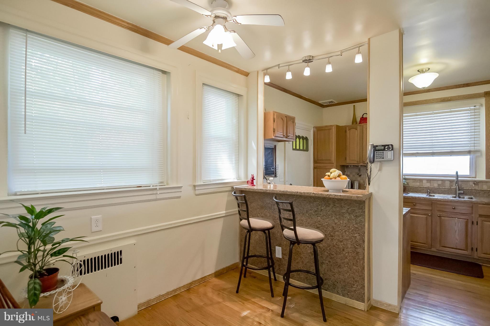 3606 Cedardale Road Baltimore, MD 21215 - Photo 7 of 26 Breakfast Area in Kitchen