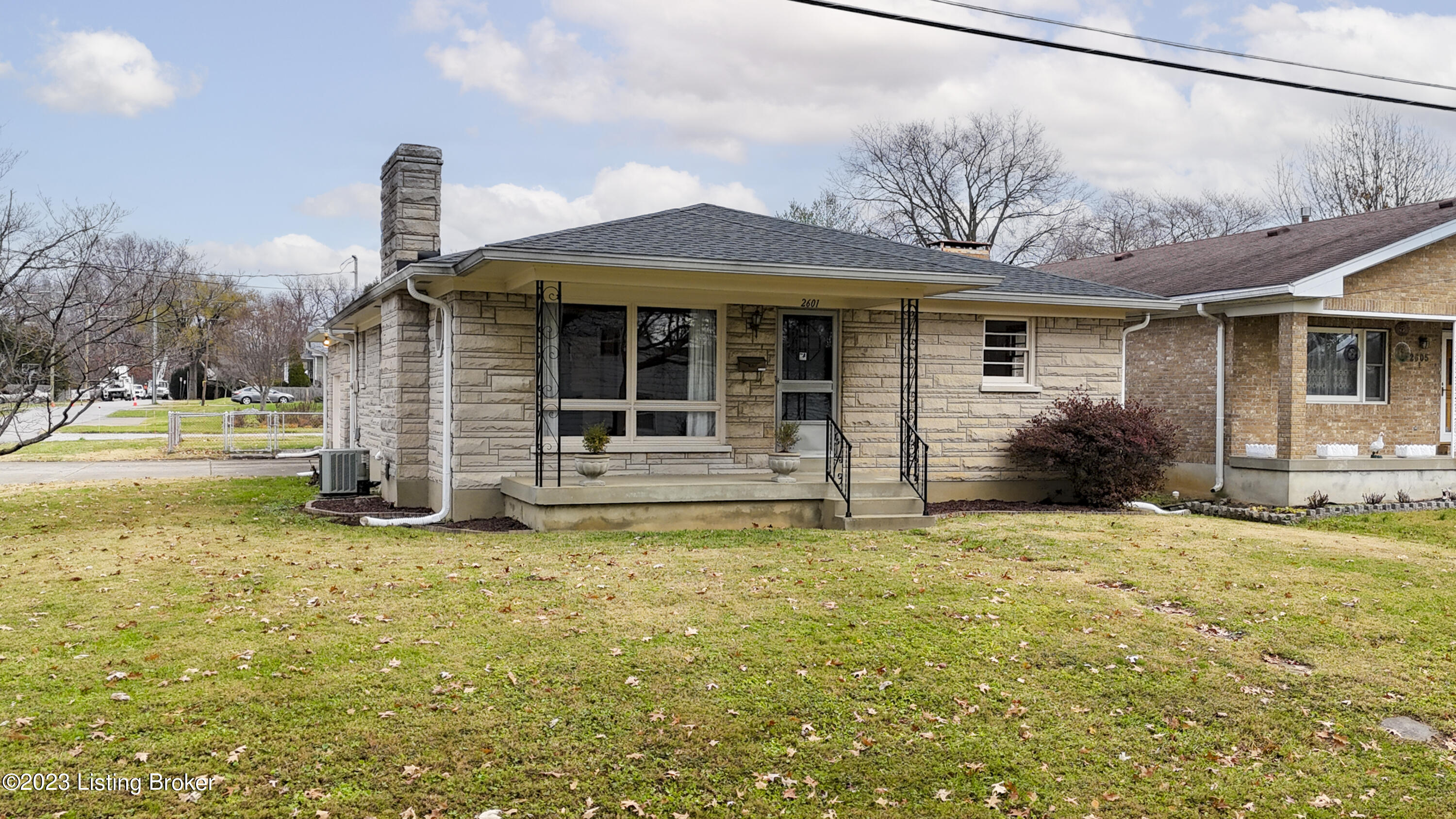 2601 Greenup Road Louisville, KY 40217 - Photo 1 of 32 2601 Greenup Road-1