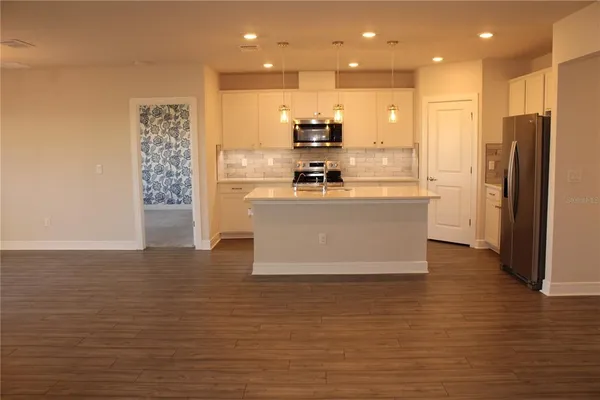 $2,575 | 8232 Reefbay Cove, Parrish, FL 34221