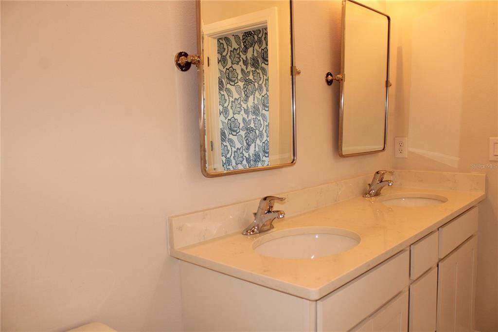 8232 Reefbay Cove Parrish, FL 34221 - Photo 24 of 64