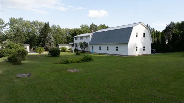 $299,900 | 24 Clifford Street, Mechanic Falls, ME 04256