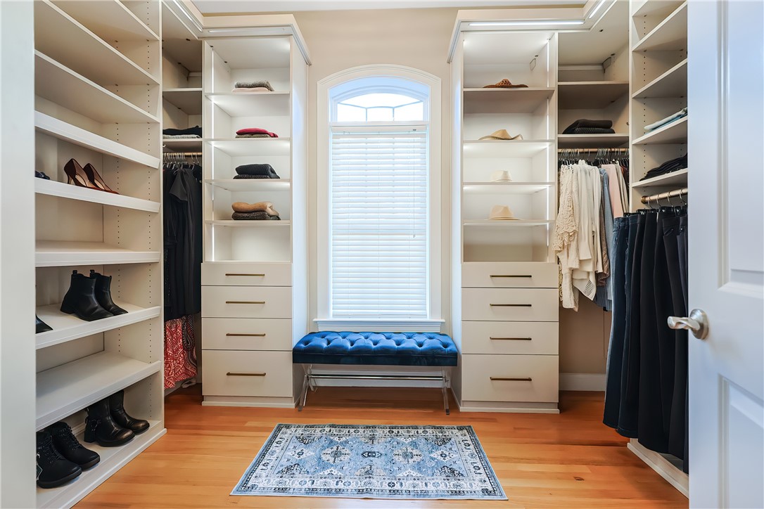 321 Greenville Road North Smithfield, RI 02896 - Photo 23 of 50 One of two primary California closets