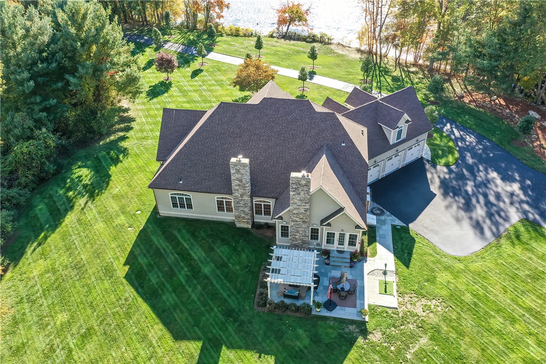 321 Greenville Road North Smithfield, RI 02896 - Photo 3 of 50 Gallery Image 3