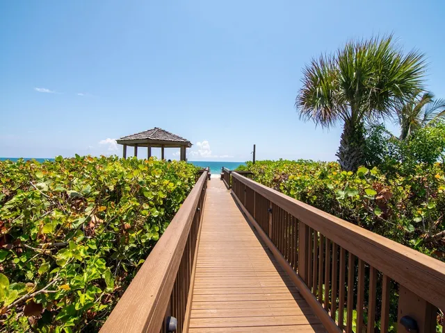 $3,200 | 5051 North Hwy A1A, Unit 74, Fort Pierce, FL 34949