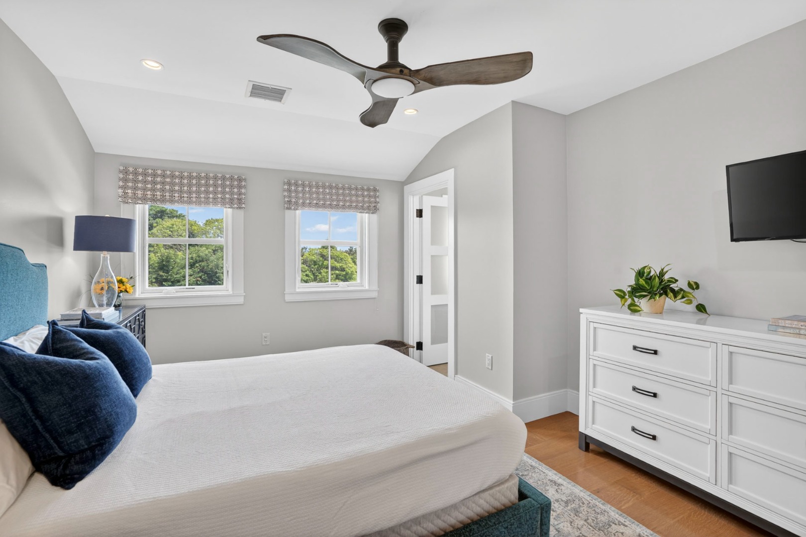 17 Town Lot Road Edgartown, MA 02539 - Photo 46 of 62