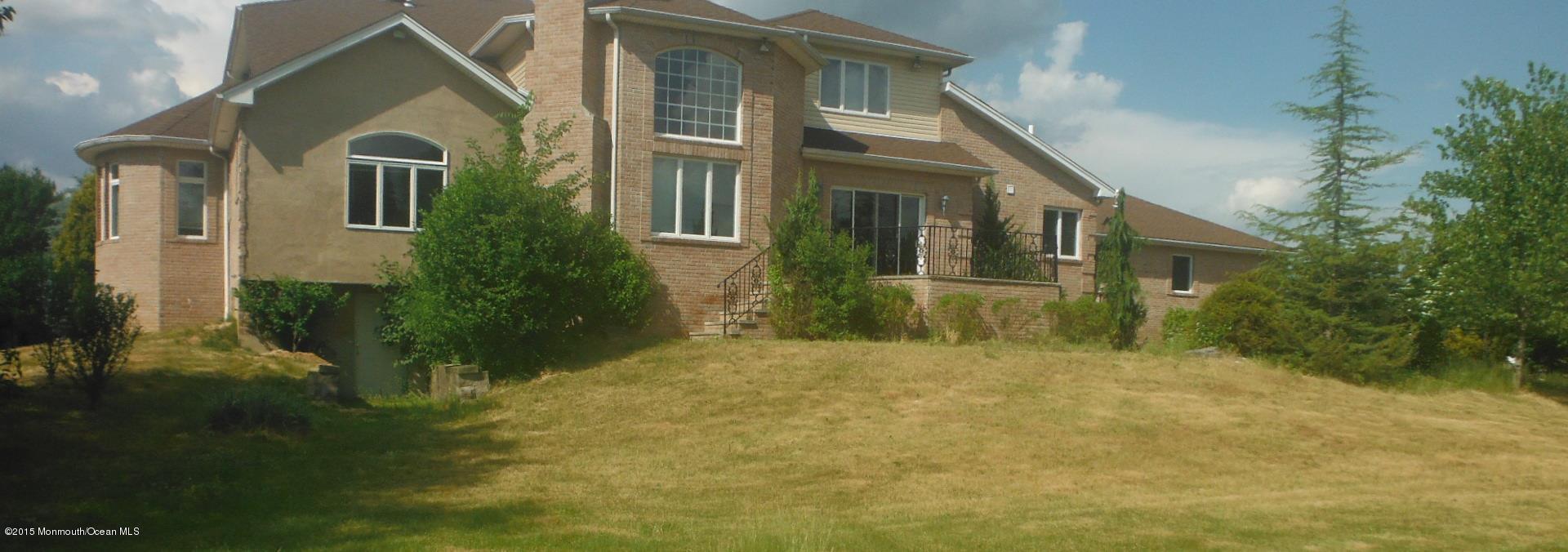 41 McCaffery Road Manalapan, NJ 07726 - Photo 31 of 31 Rear exterior