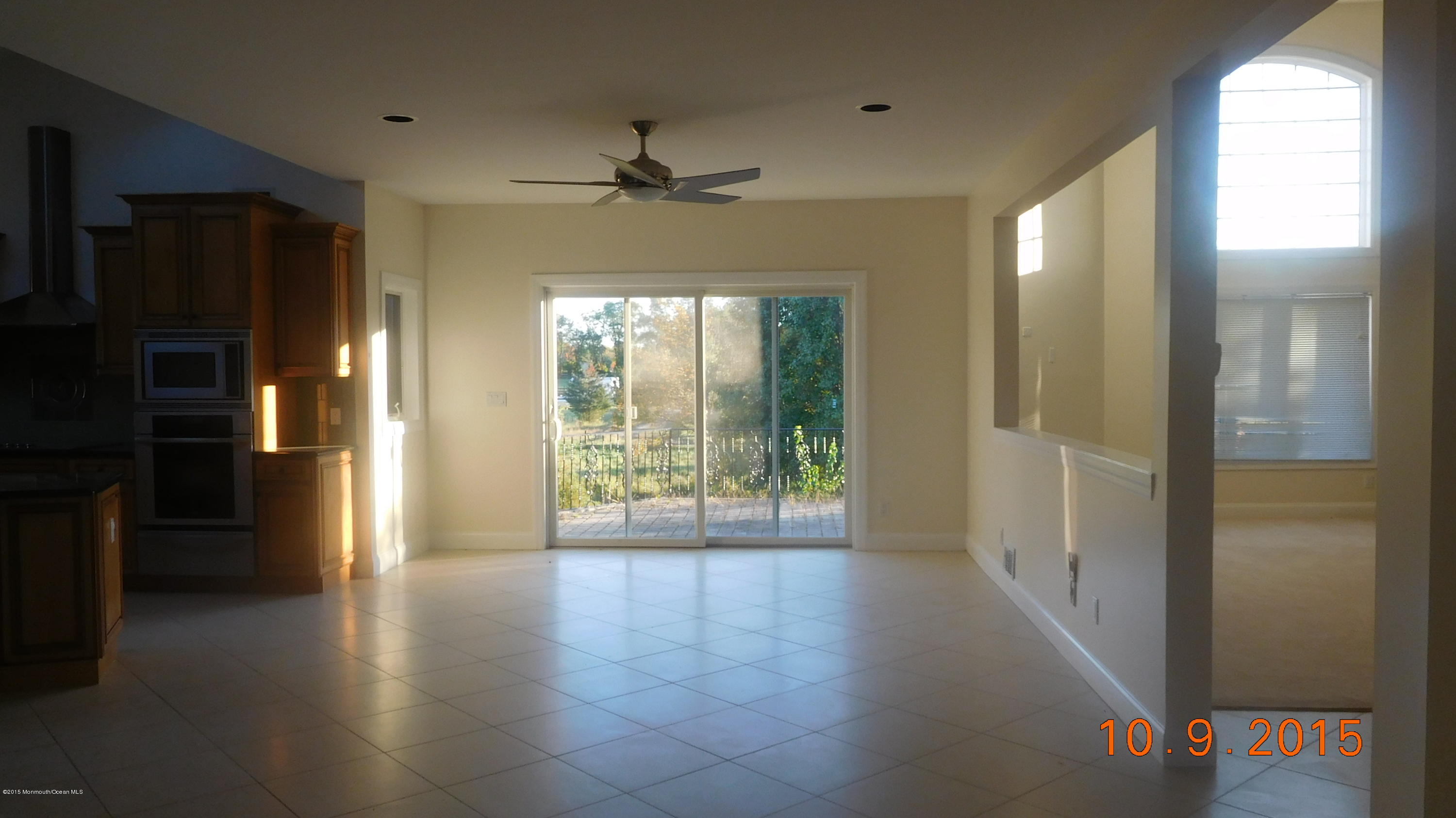 41 McCaffery Road Manalapan, NJ 07726 - Photo 9 of 31 Eat in Kitchen