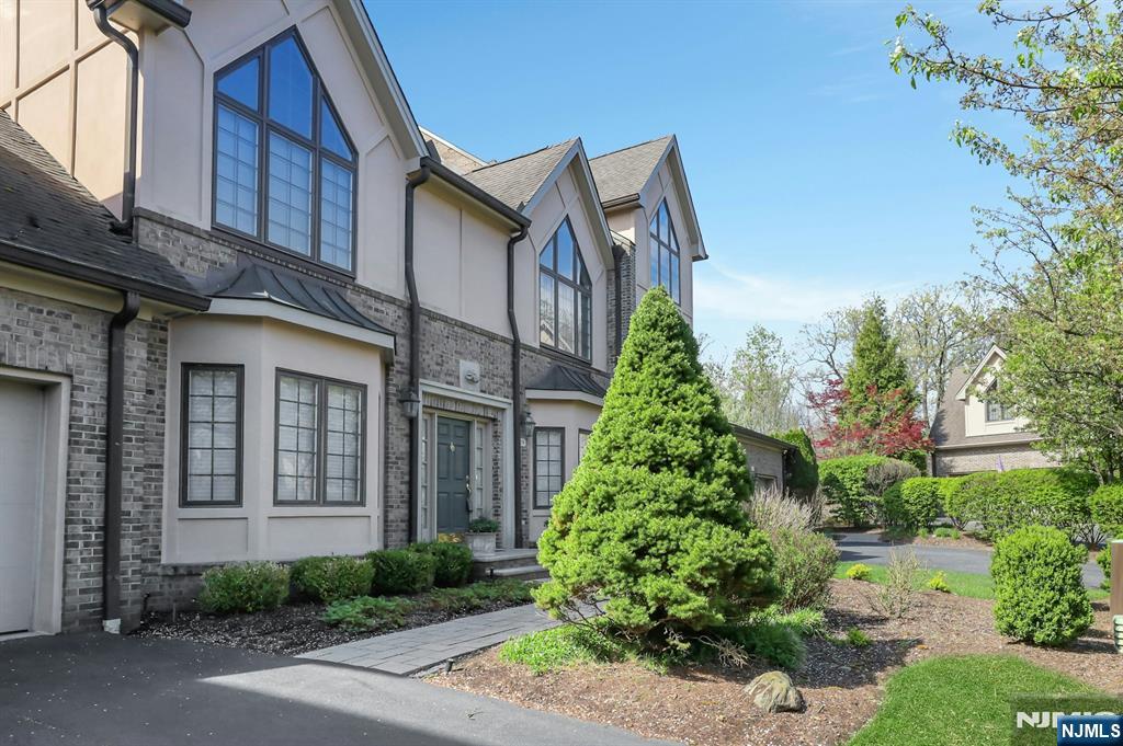 278 Hampshire Ridge, Unit 278 Park Ridge, NJ 07656 - Photo 38 of 45