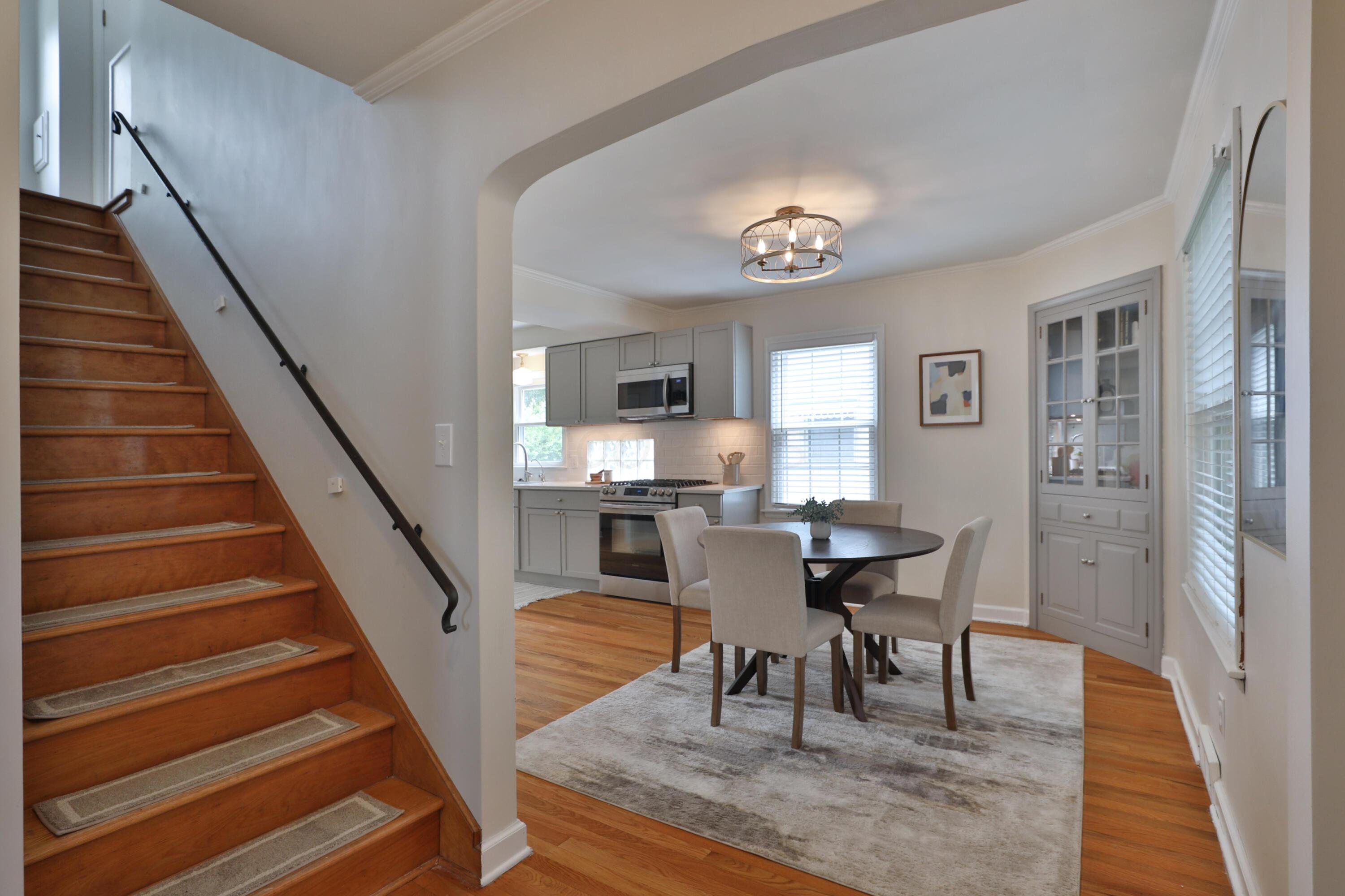 56 Aldrich Road Columbus, OH 43214 - Photo 21 of 50 Upstairs