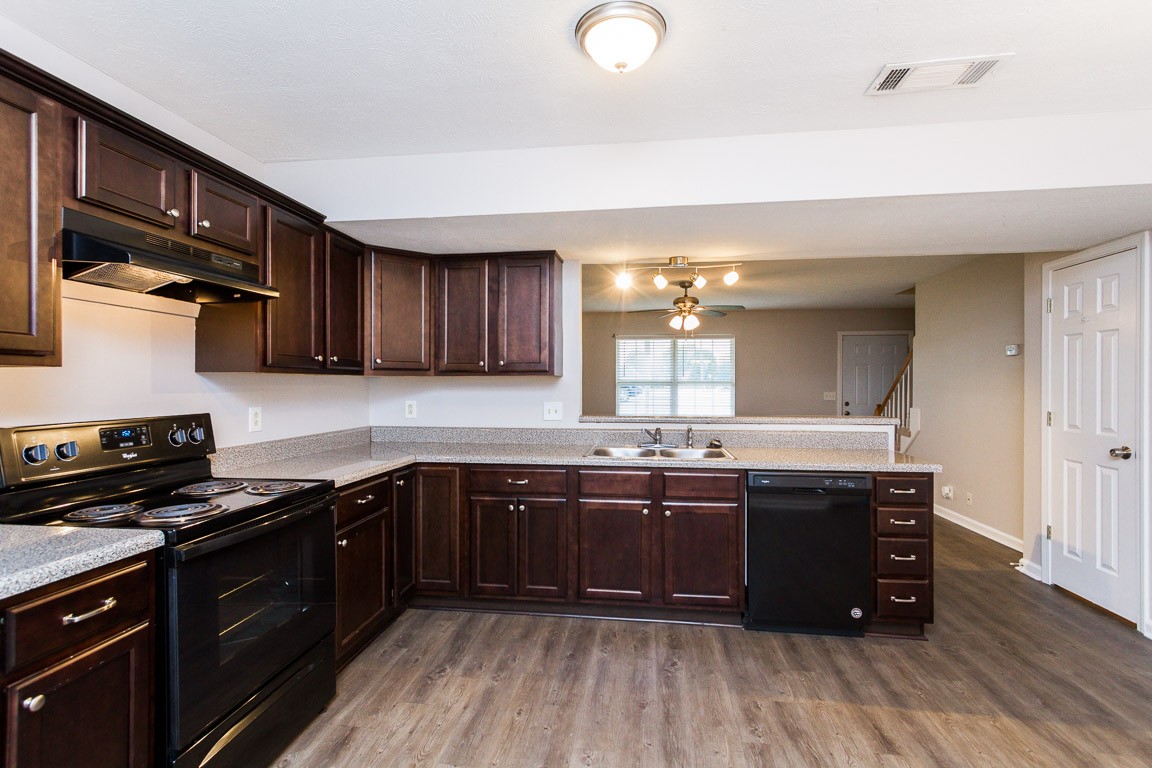 2205 South Rutherford Boulevard Murfreesboro, TN 37130 - Photo 21 of 25 Gallery Image 21