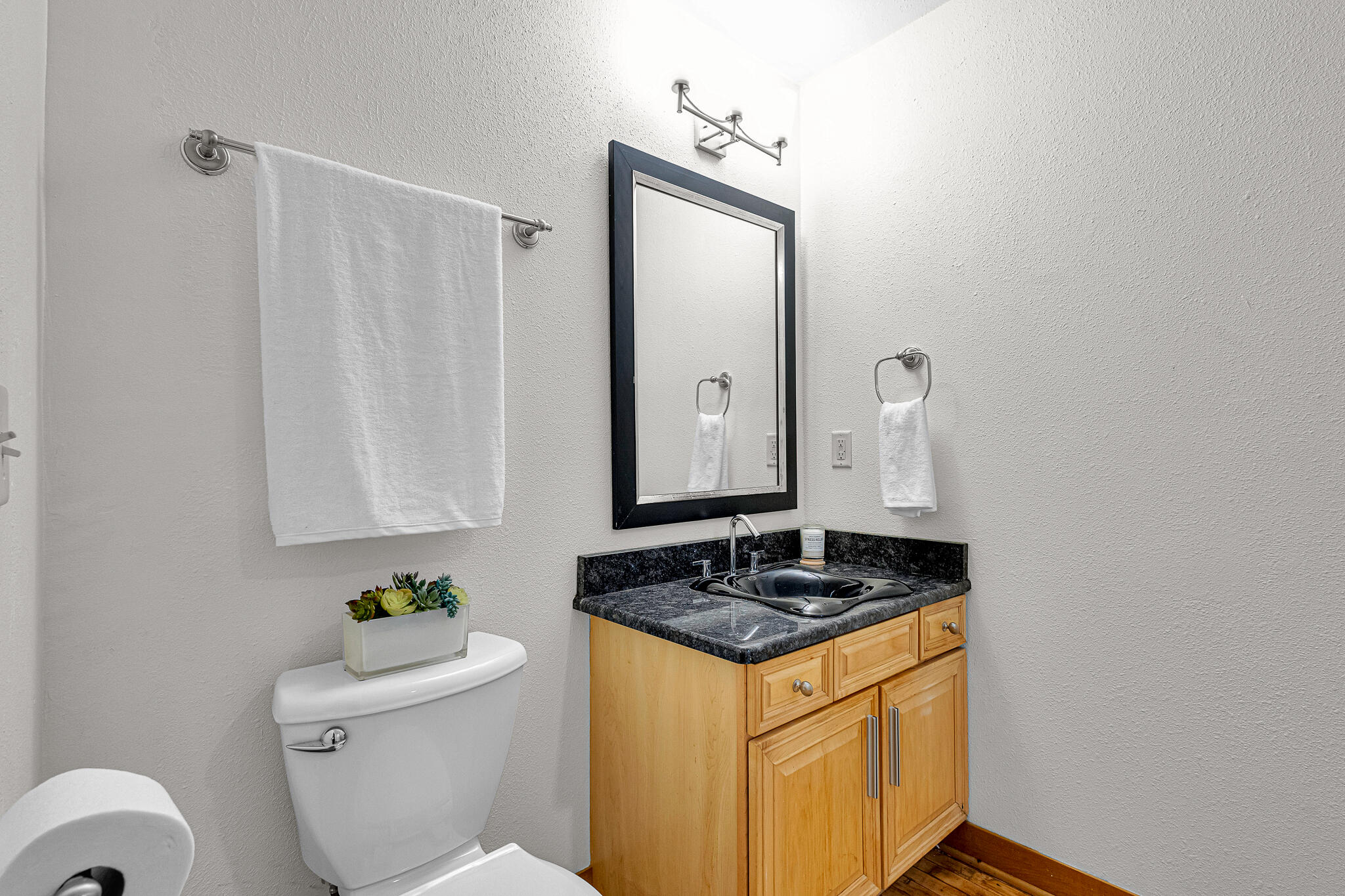 1017 South 2nd Street, Unit 405 Milwaukee, WI 53204 - Photo 17 of 31 1017 S 2nd Unit 405 4