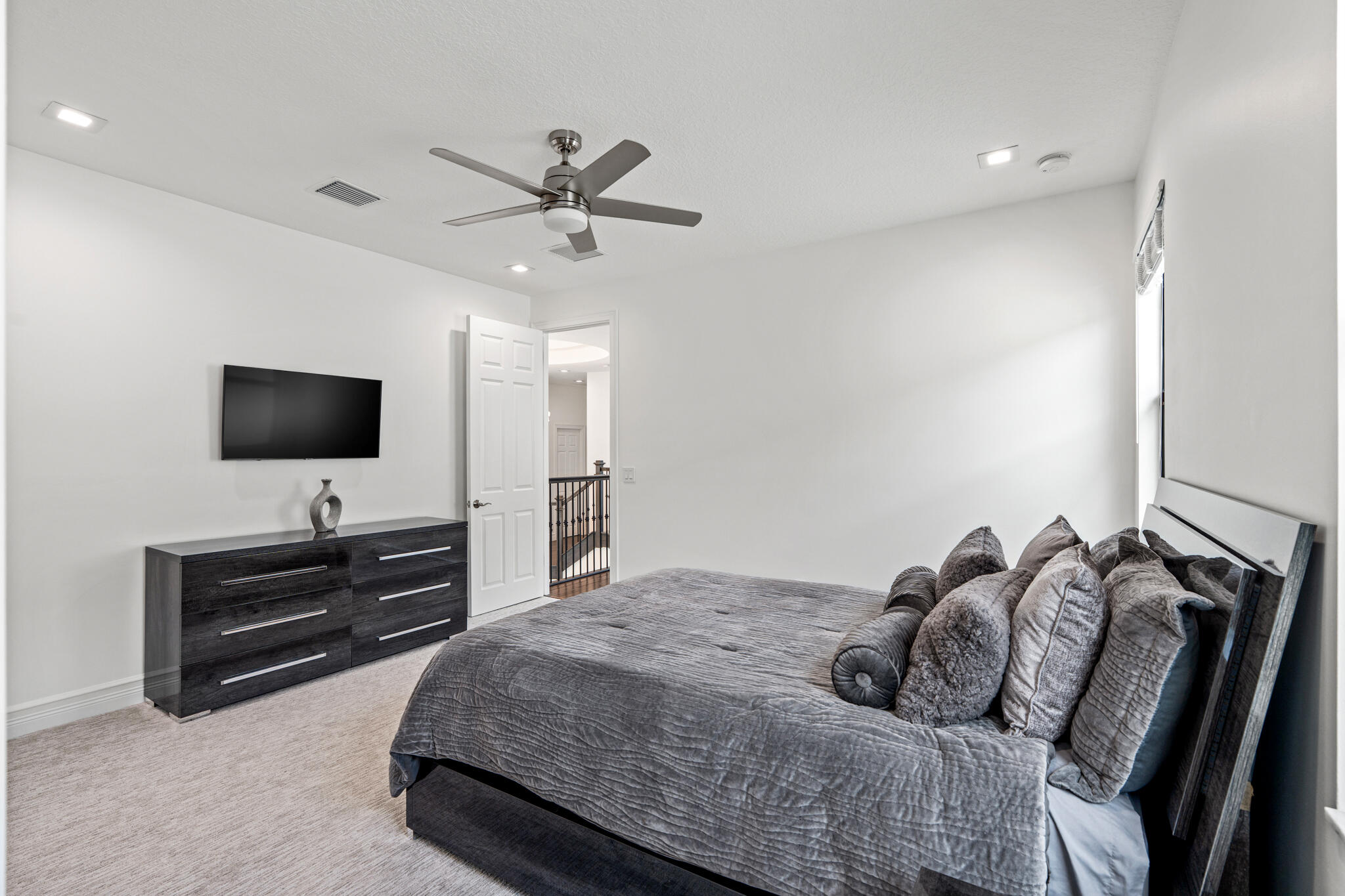 9086 Fiano Place Boca Raton, FL 33496 - Photo 42 of 62 Bedroom 5