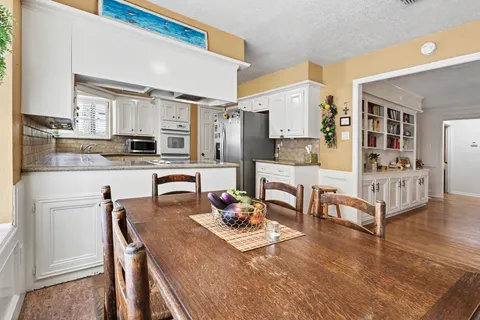 $410,000 | 12415 Ella Lee Lane, Houston, TX 77077