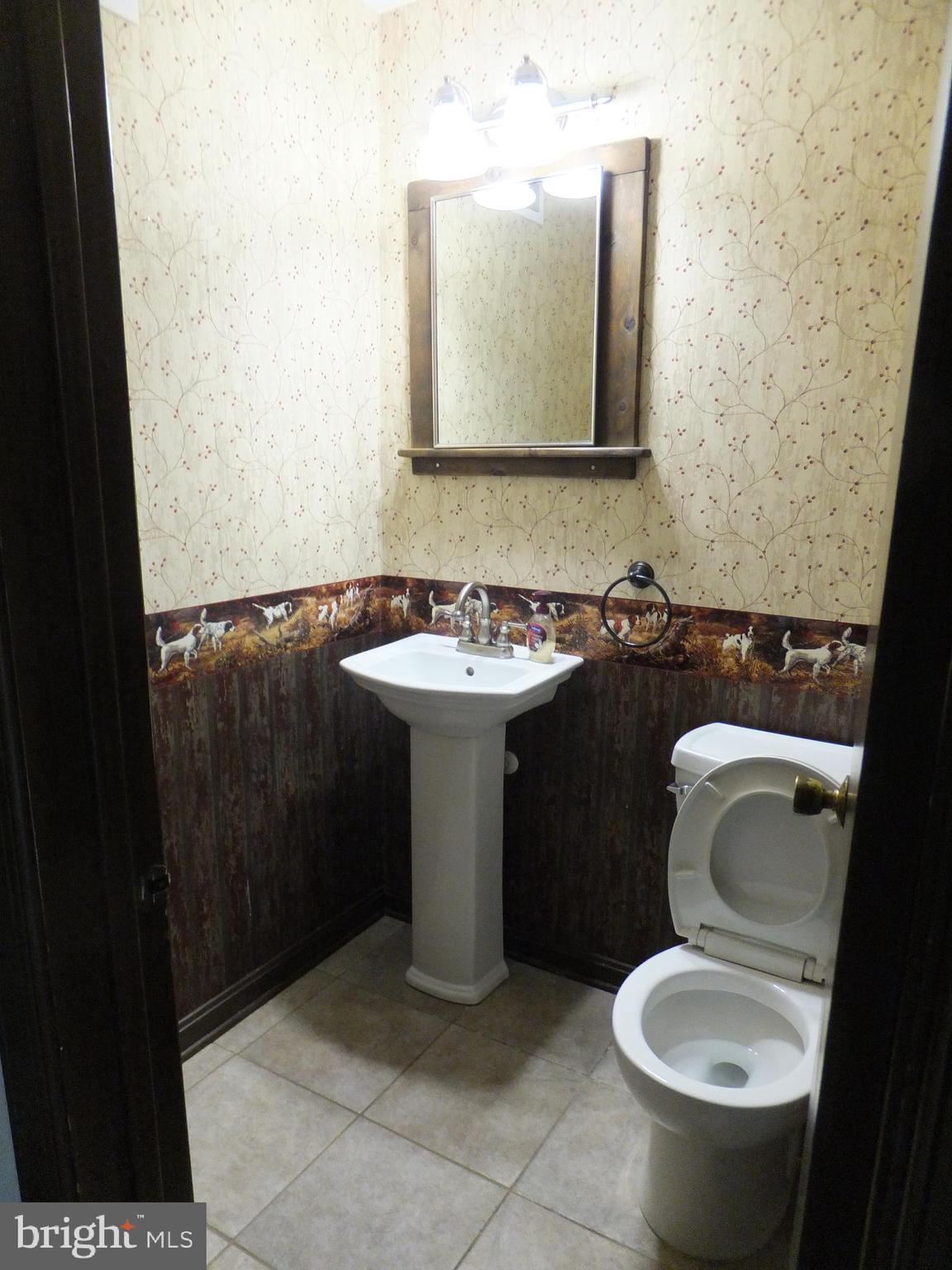 16205 Jerald Road Laurel, MD 20707 - Photo 14 of 47 LOWER LEVEL HALF BATH