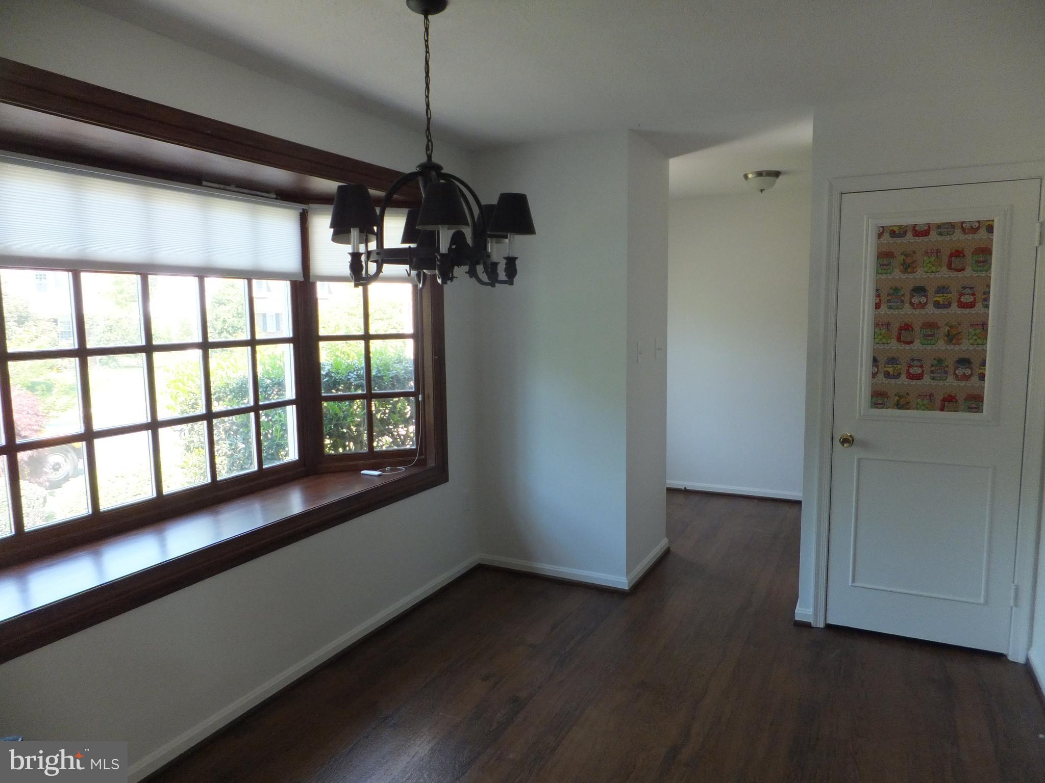 16205 Jerald Road Laurel, MD 20707 - Photo 9 of 47 BREAKFAST ROOM OFF KITCHEN BAY WINDOW