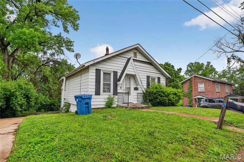 707 Ruggles Road St. Louis, MO 63135 - Photo 3 of 9