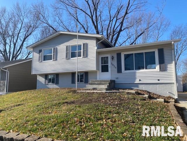 5824 Hillandale Road Davenport, IA 52806 - Photo 1 of 16