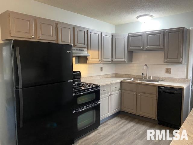 5824 Hillandale Road Davenport, IA 52806 - Photo 10 of 16