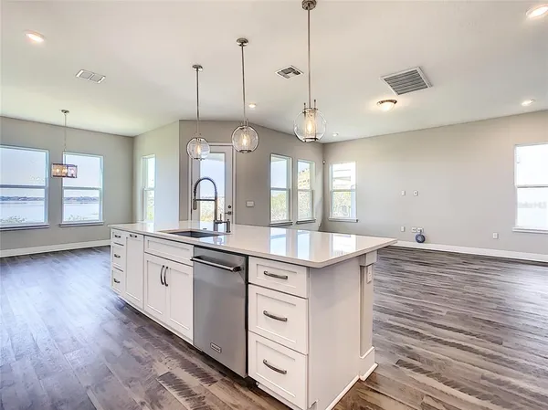 $6,300 | 7542 Alpine Butterfly Lane, Orlando, FL 32819