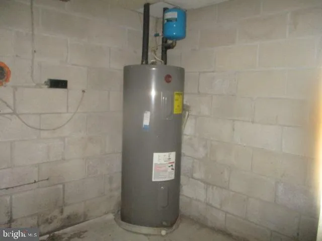 $275,000 | 12209 Eastern Avenue, Middle River, MD 21220